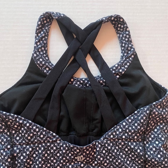 Lululemon Enhearten Tank - Picture 5 of 7